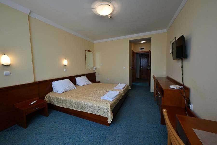 Hotel Norcev Grgetek Extérieur photo