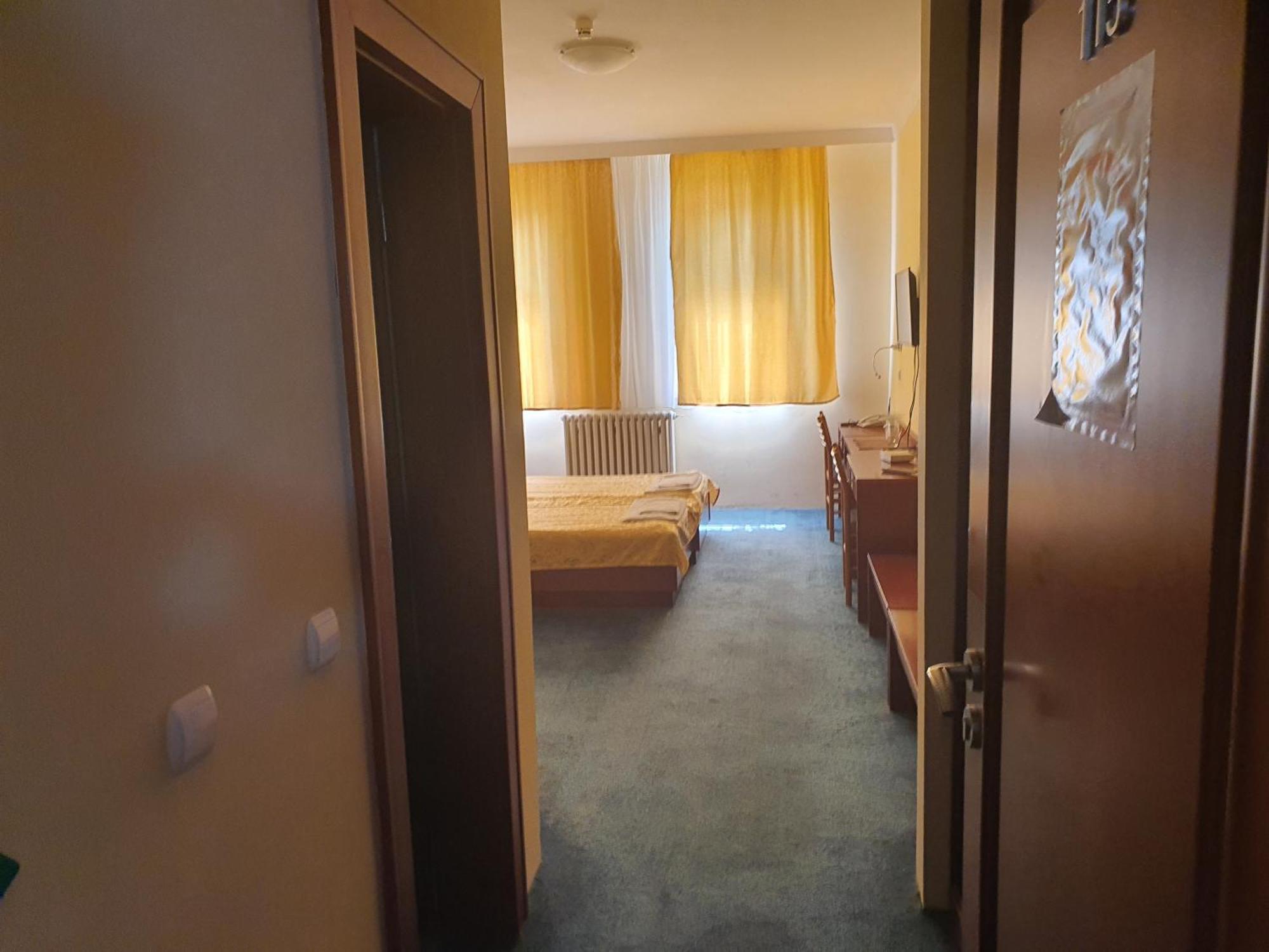 Hotel Norcev Grgetek Extérieur photo