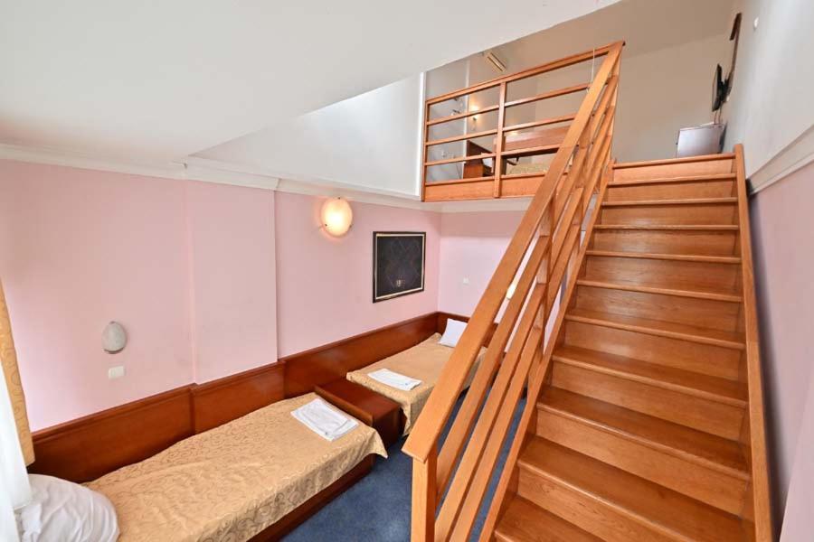 Hotel Norcev Grgetek Extérieur photo