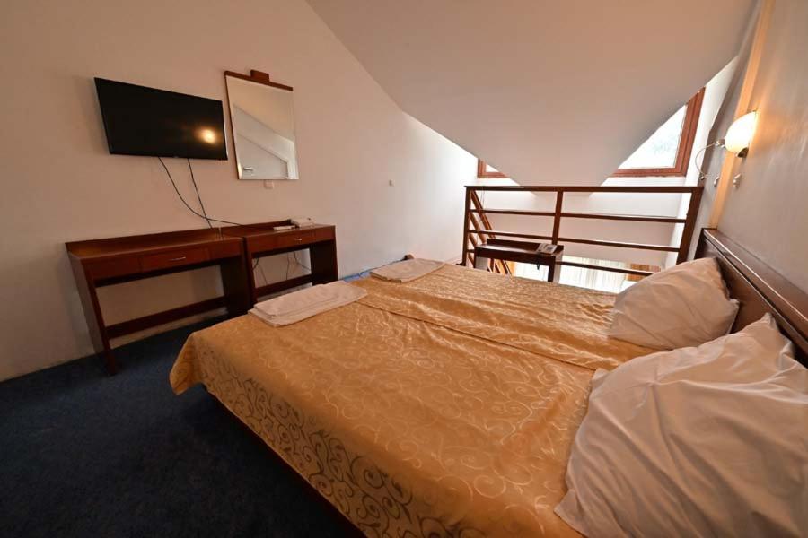 Hotel Norcev Grgetek Extérieur photo