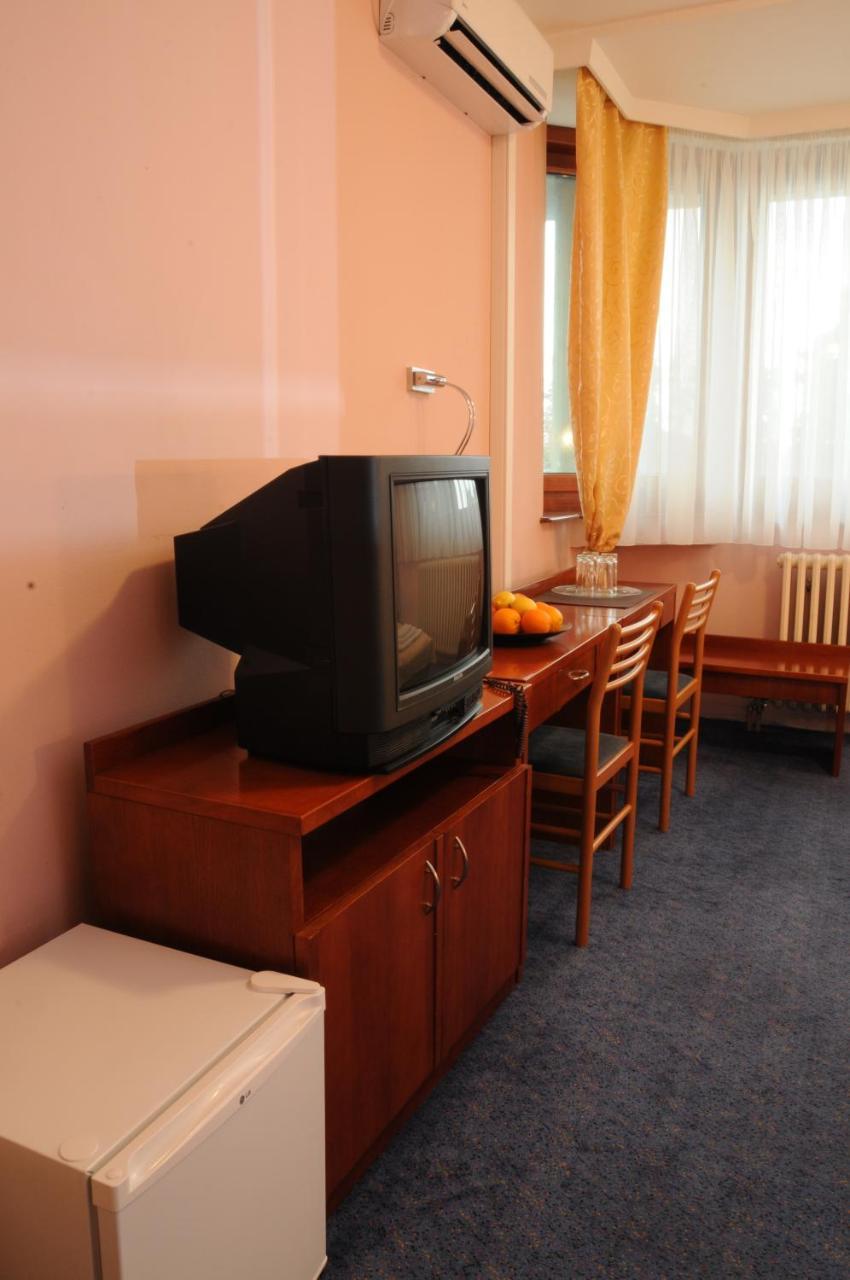 Hotel Norcev Grgetek Extérieur photo